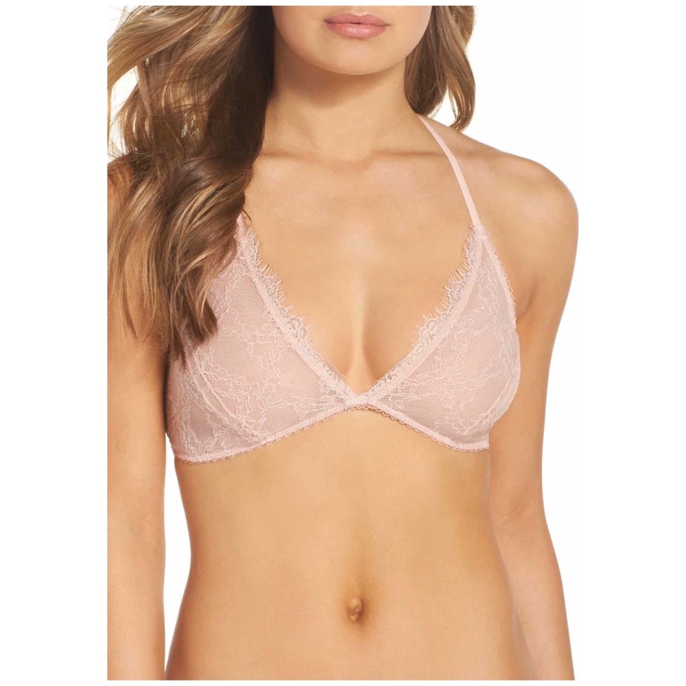 NWT Free People Lace Bralette!!!! 😍😍